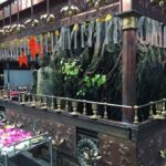 Malavika Mohanan Instagram - Colombo Gangaramaya Temple