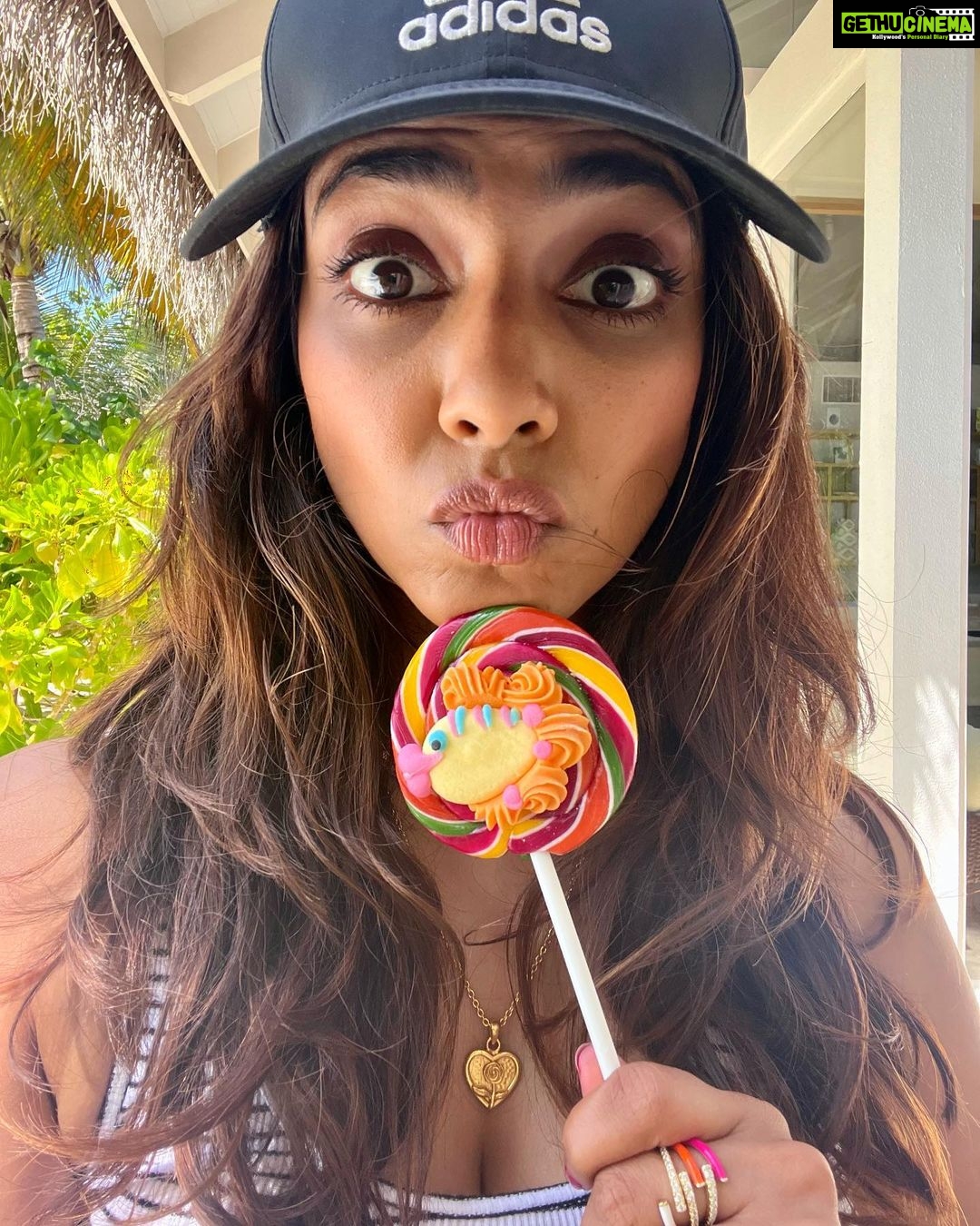 Malavika Mohanan Instagram - My Lollipop Is Cuter Than Yours 🍭 🐠 