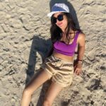 Vidisha Instagram - This is my resting beach face !! Peace out beaches !!😛 . . . . . #takeabreak #beachtime #vacaymode #traveller #wanderer #travelwithvidisha #sandandsea #sunsoaked #gypsysoul #vidisha #vidishasrivastava #ileauxcerfs #mauritius Île aux Cerfs