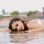 Aarti Chhabria Instagram - “The state of your life is nothing but a reflection of your mind. You create with your thoughts, emotions, choices, actions.” ACB . . . . . . . #quotes #originalquote #aartichabria #aartichabriaquotes 1,2,3,4 or 5? Goa