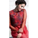 Aishwarya Lekshmi Instagram - Remembering : Njan avide Bangalore model nna paranjekkane, athond Englishlokkeye samsarikku..Mathanodum 💕 It was so much fun shooting for @paris_de_boutique ‘s Nigooda Collection ! Wonderful as always to work with dearest @shaheenthaha (📸) & @samson_lei (🎨💄)