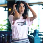 Aishwarya Sakhuja Instagram - Vibin' to this song and how!! . . #feelkaroreelkaro #feelitreelit #reels #reeling #hithit #reelsinstagram #explorepage #fyp #aishwaryasakhuja