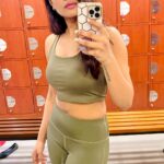 Ashna Zaveri Instagram - Lunges - my least favourite 😂 Which is your least favourite exercise? Comment below 👇 #funnyreels #gymhumor #yousayyouloveme @ufcgymbandra