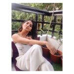 Kashmira Pardesi Instagram – It’s the simple things 🌻