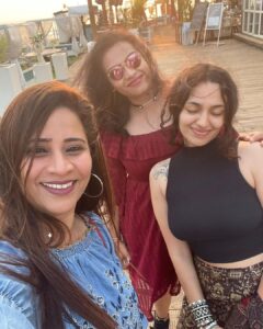 Malvika Nair Instagram - ➿