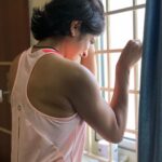 Maya Sundarakrishnan Instagram - Strong is the new sexy! Thanks @slamfitnessstudio for taking care of me . @slamadyar #fitnesslove #actorslife