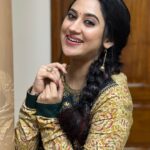 Miya George Instagram - Be it blue or green or red ...Kalamkari is the best ethnic 👗 @khajuraho_boutique_ Makeup @abilashchickumakeupartist Styling @sabarinathk_ 📸 @ashphilipo