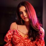 Nabha Natesh Instagram - A touch of the blossom tree ! : : : Styled by @officialanahita Outfit: @meghanalimbadrilabel Earrings: @kalon_artjewellery Pic: @v_capturesphotography