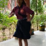 Nabha Natesh Instagram - Back to school for #solobrathukesobetter 🥶🥶🥶🥶pah how excited do I look ???!!! 😛 Oh btw have u seen it in the theatres yet !!!I #sbsbblockbuster #solobrathukesobetter #celebratingcinema