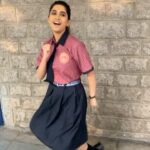 Nabha Natesh Instagram - Back to school for #solobrathukesobetter 🥶🥶🥶🥶pah how excited do I look ???!!! 😛 Oh btw have u seen it in the theatres yet !!!I #sbsbblockbuster #solobrathukesobetter #celebratingcinema