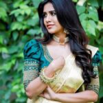 Nabha Natesh Instagram - For beautiful eyes, look for the good in others ;for beautiful lips , speak only words of kindness; and for poise , walk the knowledge that you are never alone - Audrey Hepburn : : : : Styled by @impriyankasahajananda Asst by @sravya_lp Saree & Blouse @kadhambari_studio Jewelry @bandhanemporio Photography @rajiv.krishna.14 Enchanté Café & Confectionery