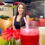Nikki Tamboli Instagram – Beginning my new year with a Beaming smile 😃#2020 📸 @vivekjoshi786 👄 Dubai, United Arab Emirates