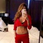 Nikki Tamboli Instagram - 🐒