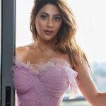 Nikki Tamboli Instagram - I’m the feeling you’ll never forget 👰‍♀️💜 Makeup: @elinaz.mua Hair: @danihairstylist1 Outfit: @zeenazaki 📸 @anoop.devaraj . . . . . . . . #nikkitamboli #purple #princess #daylight #tanned #fairytale #dubai #dubailife #love #happiness #vibe Dubai, UAE