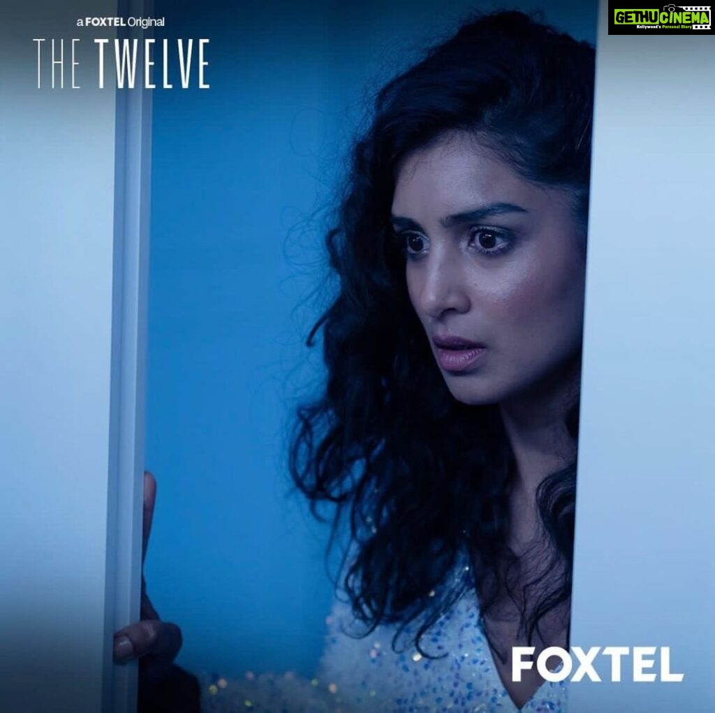 Pallavi Sharda Instagram - Corrie D’Souza when she discovers that her flatmate ate the last of last night’s take out. And then the next day when she calls a public service conference about the perils of saying ‘naan bread’. None of the above is true. That’s a different show. But watch ep 4 of @foxtel’s #TheTwelve tonight anyway! Directed by @greg_mclean_ and acted out by a bunch of stalwart antipodean legends. 😎 📸 @brookrushton