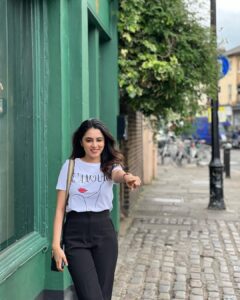 Priyanka Mohan Instagram - Sunday strolls:)