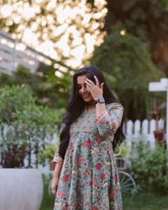 Rajisha Vijayan Instagram - Windy sunsets 🌅 
@keepitstylish_by_ammu 
@shalinijamesmantra 
@mag_makeovers 
@aishwaryashok
