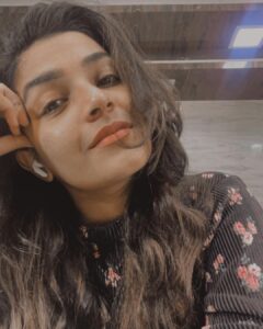 Rajisha Vijayan Instagram - Those rare selfies that make it to the feed. 🤳 ♥️