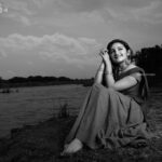 Raveena Daha Instagram - She stole the day dreamer's heart with a hand full of clouds☁🌻🌫 📸 by @mcg_studio8216 #photoshoot #raveena #raveenadaha #mcgstudios
