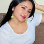 Raveena Daha Instagram – 🦋🥰🦋
Earrings from : @esha_sparks_n_glitters 😘😍
#raveena #raveenadaha