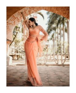 Sanchana Natarajan Instagram - Hit like if you see it😝 and don’t comment about it!🤷🏻‍♀️ Wearing- @suresh.menon Shot by- @raazphotography