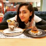 Smruthi Venkat Instagram - Miss going out for desserts!! What do you miss the most? Once a foodie always a foodie!! #majormissing #sweettooth #dessert #foodie #beforequarantine