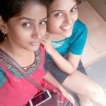 Swathishta Krishnan Instagram - #dancepractice #fun #5mindance15minrest😂 #lunch # gossips👭