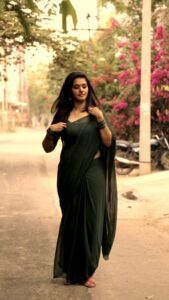 Swathishta Krishnan Instagram - La la la ❤️❤️❤️💚💚💚 . . . Videography and editing @padambyveni Makeover @divastylistmakeupartistry . . . . Follow me on josh @joshapp.tamil #joshtamil #josh #ilayaraja #arrahman #tamil #ilayarajasongs #love #yuvanshankarraja #yuvan #ilayarajamusic #tamilsong #kollywood #tamilsongs #sidsriram #tamilmusic #tamilcinema #tamilwhatsappstatus #tamillovestatus #thalapathy #tamilsonglyrics #spbalasubramaniam #tamillyrics #tamilstatus #music #ilayarajabgm #thala #tamilactress #dhanush #ilayarajahits #gvprakash