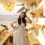 Swathishta Krishnan Instagram - Skincare is healthcare ❤️ Had a great experience, shopping at @juicy_chemistry .. Link in bio 😊 . . . Pc @vicky___075photography . . . #naturalskincare #skincare #skincareroutine #beauty #organicskincare #natural #healthyskin #naturalbeauty #selfcare #glowingskin #skincareproducts #organic #skin #vegan #crueltyfree #skincaretips #antiaging #veganskincare #cleanbeauty #greenbeauty #beautycare #acne #naturalproducts #handmade #naturalskincareproducts #makeup #essentialoils #cosmetics #facial #bhfyp