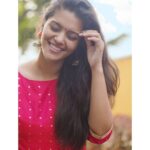 Swathishta Krishnan Instagram - 💓💓 . . . Wearing this beautiful garment from @instorefashions Captured by @jb__jonathan . . . .