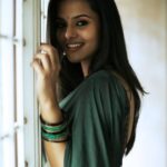 Swathishta Krishnan Instagram - 💚💚💚 . . . 📸@padambyveni 💄@divastylistmakeupartistry . . .
