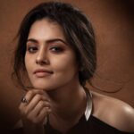 Swathishta Krishnan Instagram - Pick your favourite ❤️ . . . .Makeover @makeover_by_maggie Captured by @gilbertphotographer Styled by @lekha__shree . . . .