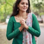 Swathishta Krishnan Instagram - Caption this 😁😁 . . Pc @hakunamatata_sai ❤️❤️ . . . . . . . . #behindwoods #behindwoodsgoldmedals #tamilactors #indiaglitztelugu #malayalamcinemas #malayalammoviesongs #mollywood #telugucinema #tamil #kollywoodmovie #jewellery #gowns #bluegown #tiktokgirls #tamilheroines #behindwoods #behindwoodsgoldmedals#malayalamsongs #malayalamcinema #malayalamsongs #malayalam #malayalamheroines #malayalammonday #kollywoodqueen #behindwoods #indiaglitzmalayalam #asianet