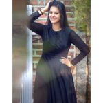 Swathishta Krishnan Instagram - FLORAL ❤️❤️❤️❤️ . . . 👗@aarna.label 📷 @vijayvendhan . . . .