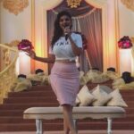 Anveshi Jain Instagram - Tum aa gye ho ,yakin kaise aaye ..#soundcheck #chennai #audience #audiencechoice #anveshijain #singing #bollywood #pink #weddings #indian #instagram #singersofinstagram #instagood @amveshi25@anveshi.jain VGP Golden Beach Resort