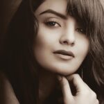 Anveshi Jain Instagram - R E C E I V E D I’ve always been someone who looks too deep into someone or something. That’s because at a very young age I realised there’s more than what meets the eye. No moment passes me by,constantly i feel your pain,your insecurity, the feeling that you put away deeply,the feelings that are expressed in me but do not want to be noticed by you.the feelings and thoughts that I receive from you. The dark thoughts ,the lonely thoughts. See them,feel them and then find me. Remember that the finest souls are those who gulped pain and avoided making others taste it. Those who are hardest to love, need it the most. #loveunconditionally #love #is #everything Shot by- @adityagram1 very talented photographer:)