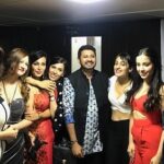 Anveshi Jain Instagram - Premiere of @altbalaji webseries Dhamaka coming on 7 th January .Stay tuned . From left @agnipawar1005 @anveshi.jain @triptiagarwal46 @florasaini @sonam.arora18 @aprilsachin @coralbhamra @rubybharaj1 @nazneen.patni @navneetkaur1012 @rahuljaittly @aman_maheshwari06 #premierenight #specialscreening #girls #girlgang #7th #january Mumbai, Maharashtra
