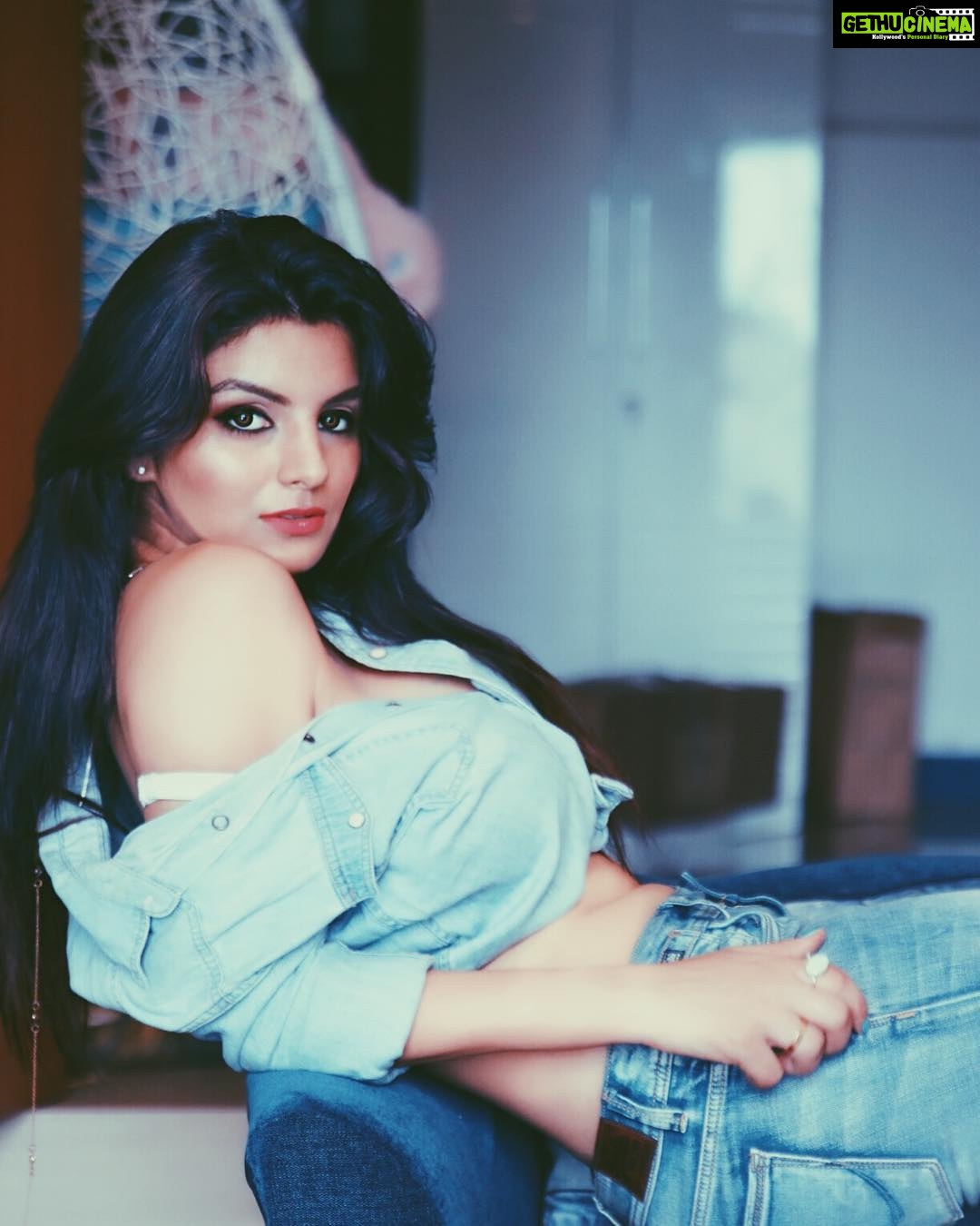 anveshi-jain-instagram-gethu-cinema