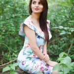 Anveshi Jain Instagram - My mother said to me; there two kinds of men you will meet. The first one will give you the life you want and the second will give you the love you desire.if you are one of the lucky few,you will find both in that one person.But if you ever find yourself having to choose between the two,then always choose love. #lovematters #fulfillment #truehappiness By- @pranjal_kjain