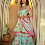 Ashnoor Kaur Instagram - Happy Diwali🪔❤️ . . #DiwaliOutfit #WhatIWore Outfit @gopivaiddesigns Jewellery @jhaanjhariya 📸 @kauravneet79