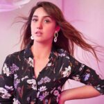 Ashnoor Kaur Instagram - Serendipity👄💫