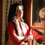 Ashnoor Kaur Instagram - Looking into oblivion, Lost in thoughts of you✨♥️ . . #lostinthoughts #patialababes #bts #oblivion #ashnoorstylediaries #reflection #thoughts