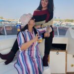 Ashnoor Kaur Instagram - Happy birthday meri Jaan♥️ I LOVE YOU @kauravneet79 Won’t write much, but would would only want to conclude by saying “She, is my inspiration, my #1 ❤️” #MyMom #MyBestFriend #MyInspiration #happybirthdayMom #ILoveYou