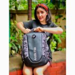 Ashnoor Kaur Instagram – Me- Khul jaa🙄
Bag- **starts beeping**
Yes, with this anti-theft backpack from arctic fox, your belongings stay safe! You need a special code to open it or it starts beeping! Cool right?
I’m totally loving it!😍
Go check out my story and swipe up to pre-book it now!
#ArcticFoxIndia #arcticfoxSaaho #antitheft #backpack #trulyalarming #newinstock