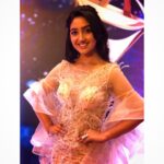 Ashnoor Kaur Instagram - #WhatIWore at the #zee5indiantellyawards2019 @indtellyawards ❤️ Styled by @shrishtimunka Outfit @hubschgowns Jewellery @the_jewel_gallery Makeup @sonugupta9588 Hair @saroj_kadam #AshnoorStyleDiaries Sahara Star