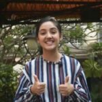 Ashnoor Kaur Instagram - Take the #MaaYouCanDoIt challenge. Upload a video of you teaching something new to your mother on social media with #MaaYouCanDoIt & #PatialaBabes Don't forget to tag @sonytvofficial and me! I challenge @iamsanjeeda @thesiddharthnigam and @kartikeymalviya to take up the #MaaYouCanDoIt challenge. Watch #PatialaBabes, starting 27th November at 9 PM only on @SonyTVOfficial.