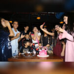 Ashnoor Kaur Instagram – Cake cutting pics❤️ yeah ‘Official Teenager’ now! Yay🎉 love u all😘 Do See All The Pictures Guys!❤️ #ashnoor #ashnoorkaur #ashnoorsbirthday #ashnoors13th #cakecutting #loveuall #lovethesepeople Rude Lounge – Malad