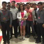 Ashnoor Kaur Instagram - #reliancetrends #fashionshow #withthestaff #ashnoor #delhidiaries #😘 Noida,New Delhi
