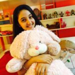 Ashnoor Kaur Instagram - So d wait is over... Let's chat 😘 #ashnoorchatsession
