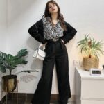 Avneet Kaur Instagram - She was unravelling into something stronger.🖤🤍 Styling : @akansha.27 @tiara_gal Outfit : @SmisingBee 🤝 : @piyuzzzx.fashion @_styleby_k 📸- @mdaftabk